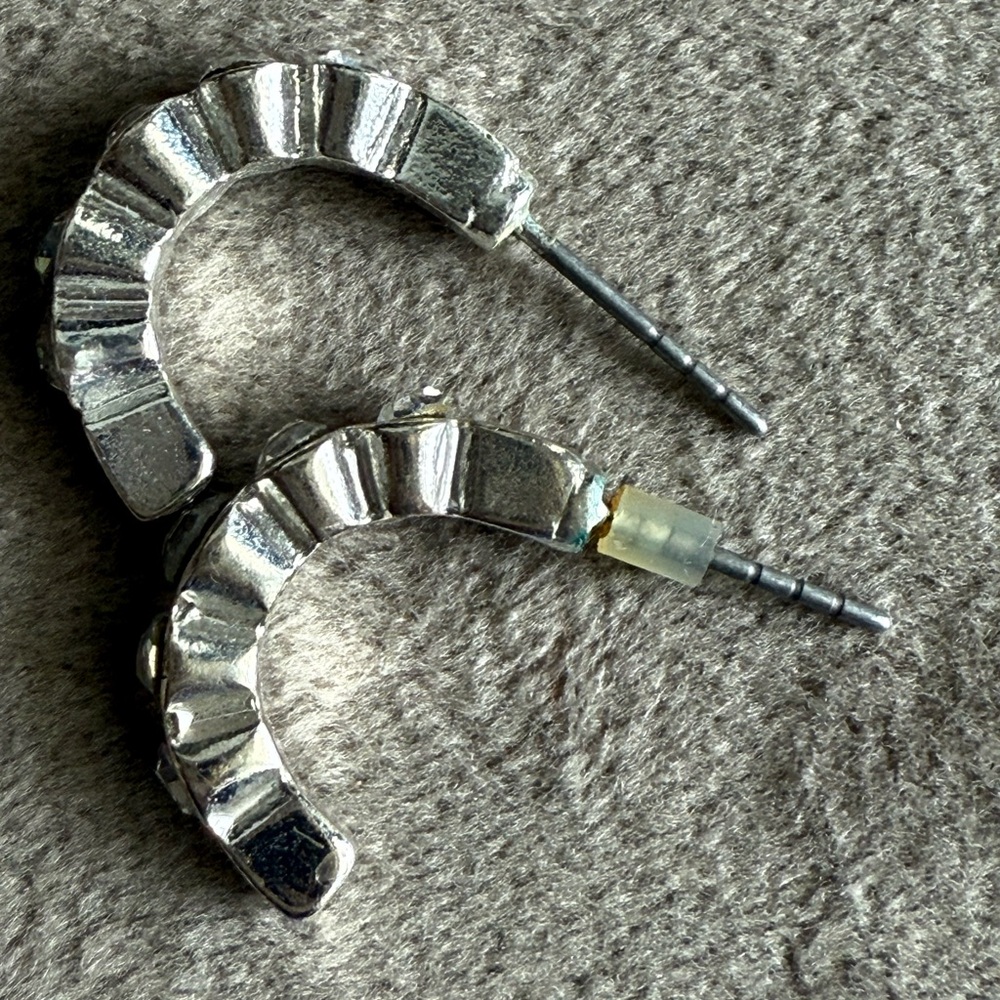 Elegant Silver Crystal Earrings - Picture 2 of 2
